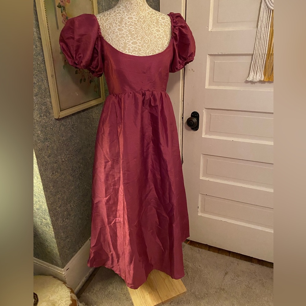 Hutch Magenta Puff-Sleeve Midi Dress - Picture 7 of 9